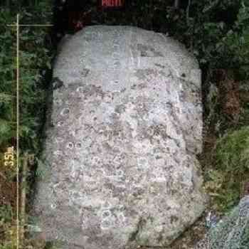 Click para ampliar. Pulsa en el nombre para ver la ficha. Laxe sagrada de Nerga / alzado